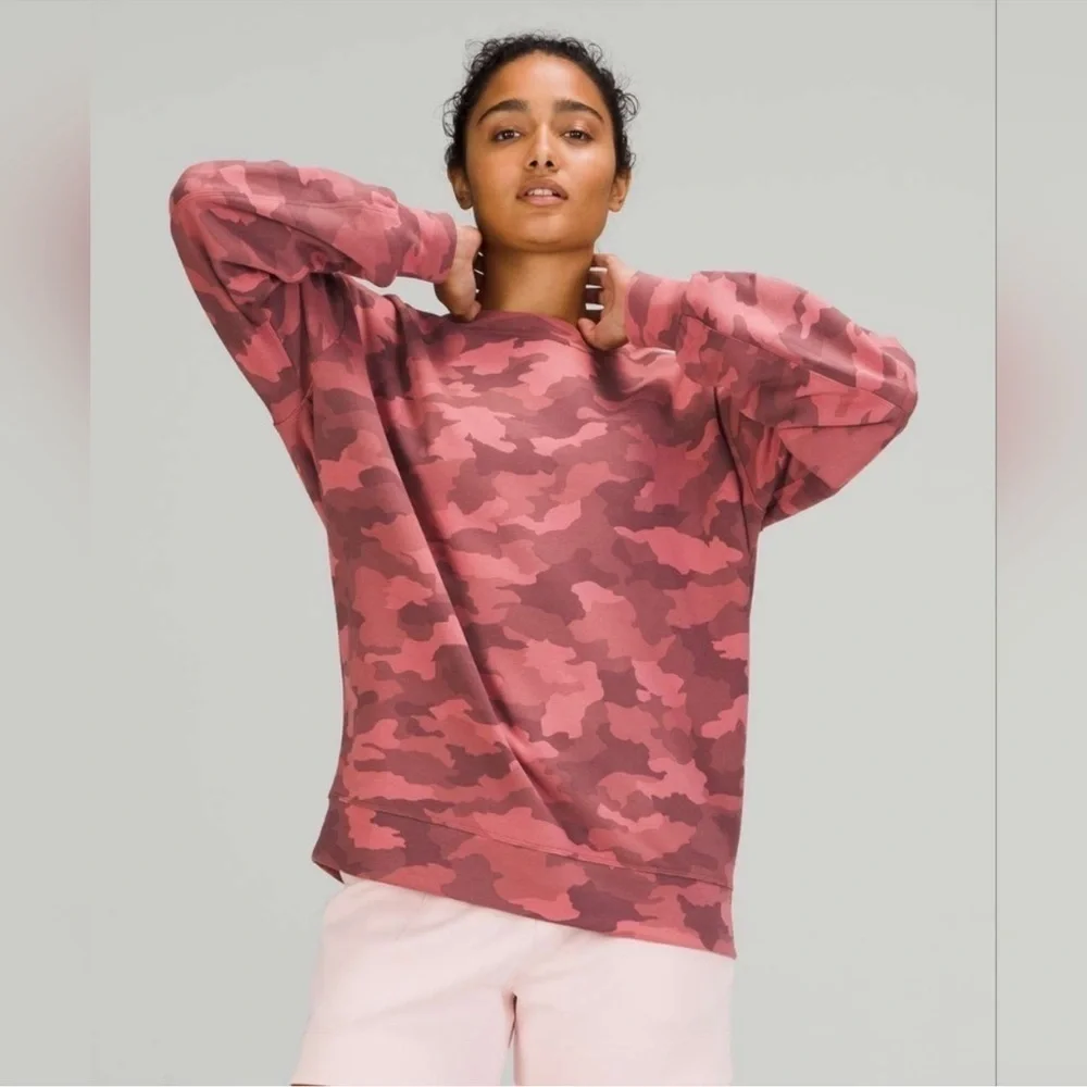 Lululemon Athletica Perfectly Oversized Crew Pink Camo Sweatshirt size 6